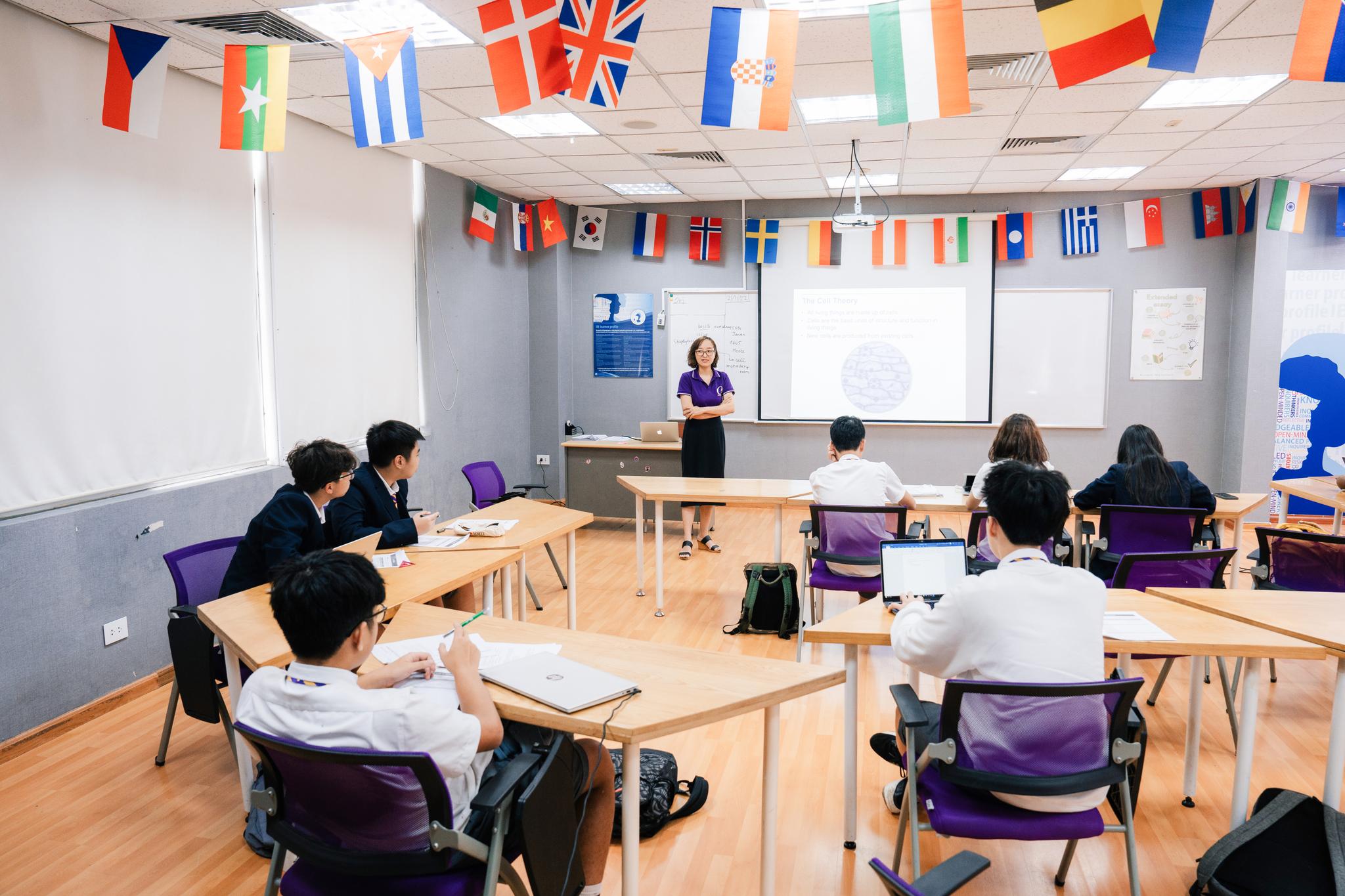 ỨNG DỤNG AI AGENT CHO GIÁO DỤC: TĂNG SỐ LƯỢNG HỌC VIÊN 